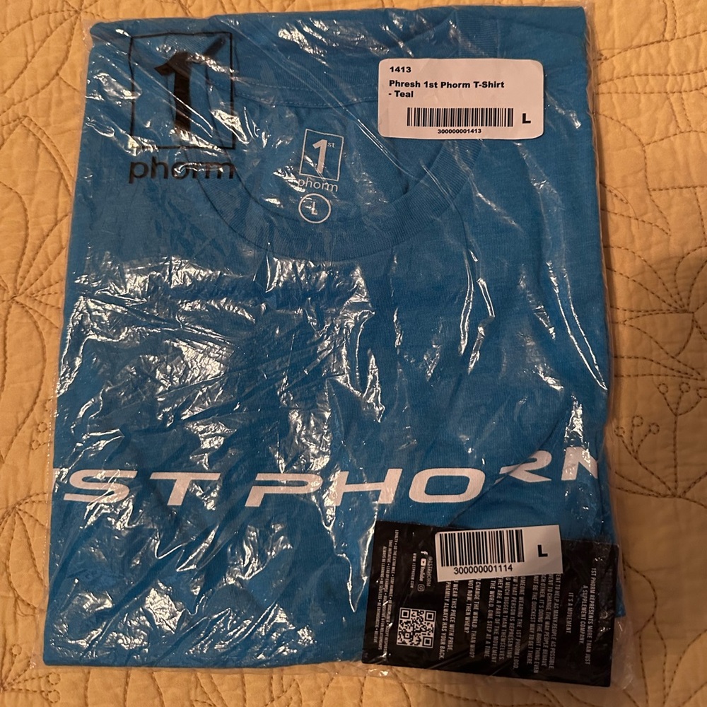 1st phorm tee L